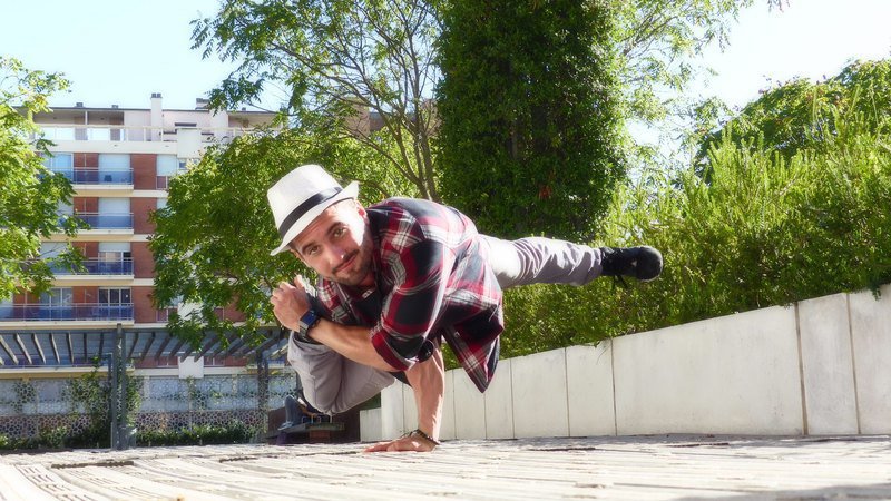 BboyGhost (Brigade Fantôme) - Stage de HIP/HOP BREAKDANCE (figure au sol)