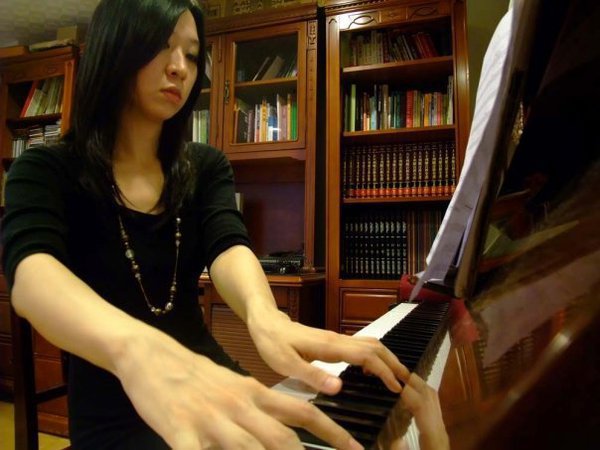 Prof WANG - Cours de piano, formation musicale et composition
