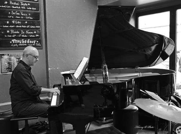 Marc LESEYEUX - Cours de piano classique, jazz, actuelles - (79000) - Spectable