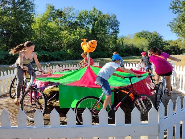 Le manège écochenille - Le manège à sensations écolo pour les ados !