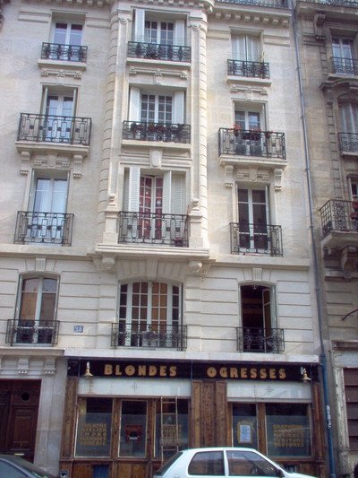 Petit lieu de spectacle et de fête