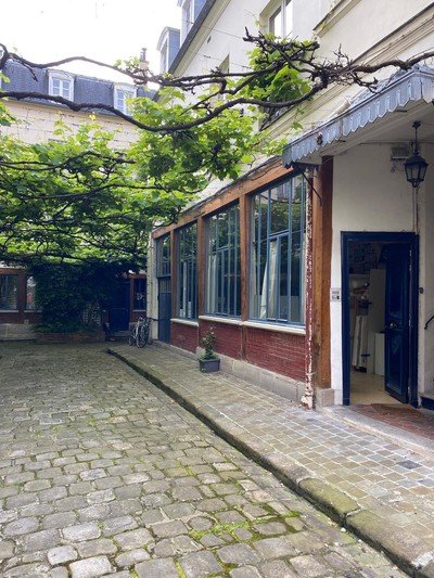 Place à louer dans un atelier partagé, Paris - Faubourg Sain