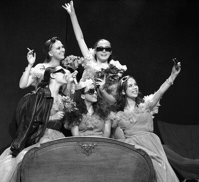 Indice 2 compagnie - Atelier théâtre Jeune Troupe 15/20 ans