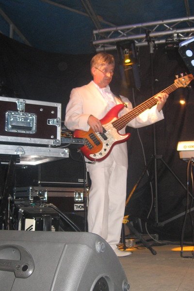 Dominique Cagé - BASSISTE