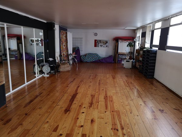 Salle danse, yoga, fitness, pilate... 