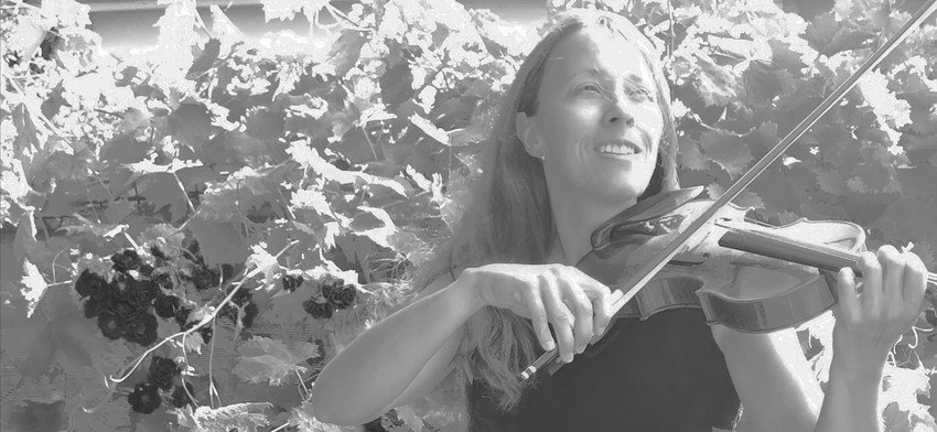 Fiona, violoniste et chanteuse - Violon et chant pour événements 