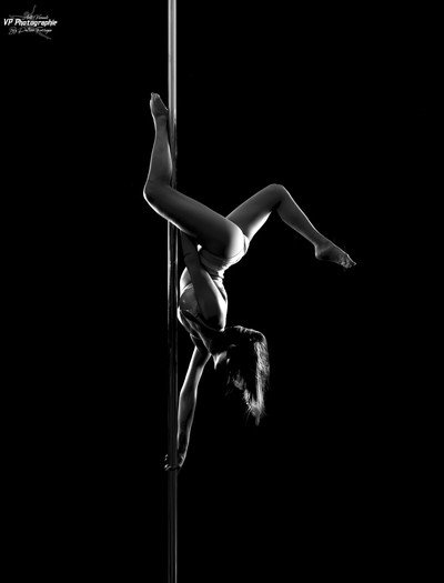 Recherche salle pour cours de pole dance