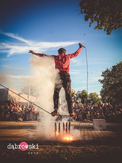 Spectacle LES MAÎTRES DU DÉSORDRE