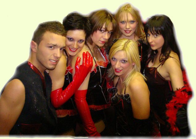 troupe cherche a se produire