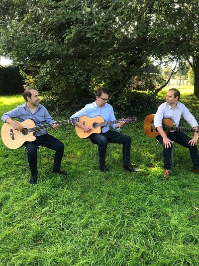 Guitario - Trio Guitares/Jazz Manouche pour votre évènement