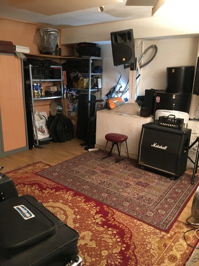 Local repetitions