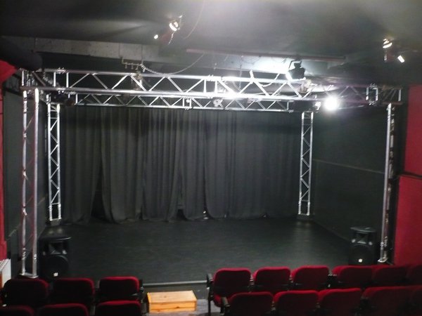 salle spectacle a vendre