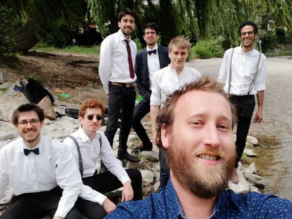 Swinguez Moustaches - Des bals swing pour tout le monde ! 