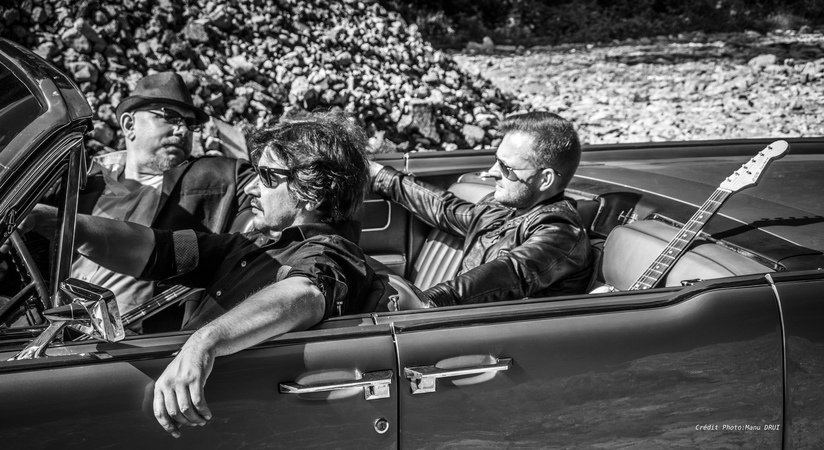 Chicken-Bone Trio - Blues, Rock Américain