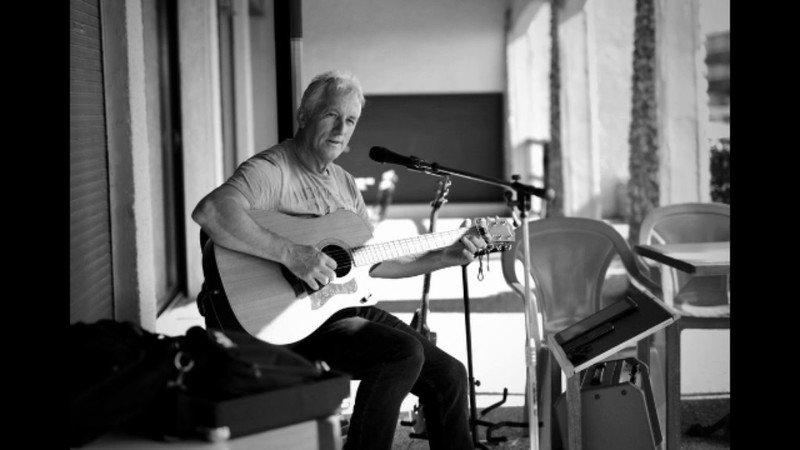 Henry Cover Folk Rock - Prestation musicale
