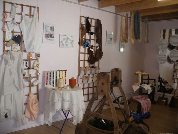 Musée des fibres et textiles et Vie dans nos campagnes