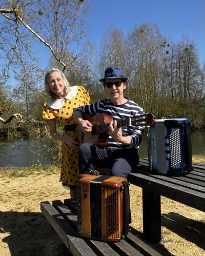 Batteur percussionniste pour duo chanson française