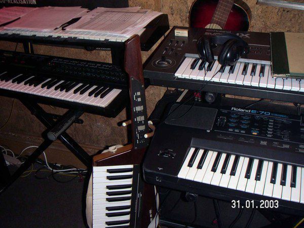 cours de Piano, Synthétiseur, clavier électronique et Solfège