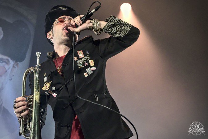 Soviet Suprem Co-Collectif au Festival La Rue des Artistes