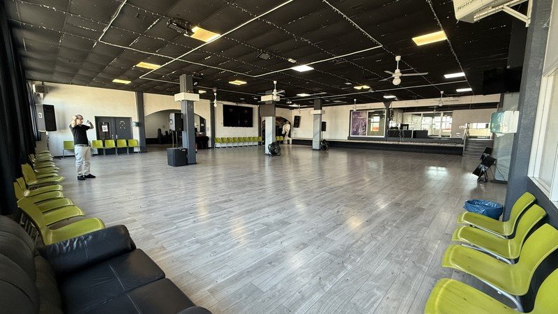 5 studios / 1500 m2, pour Danse, Tournage, Events, Stages...