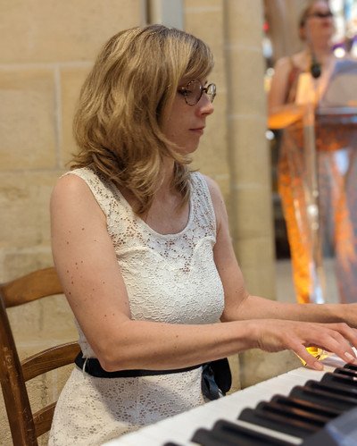 Alexine Bontempelli - Prof de chant piano