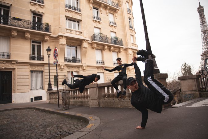 BoxID  - Cours de breakdance en visio !