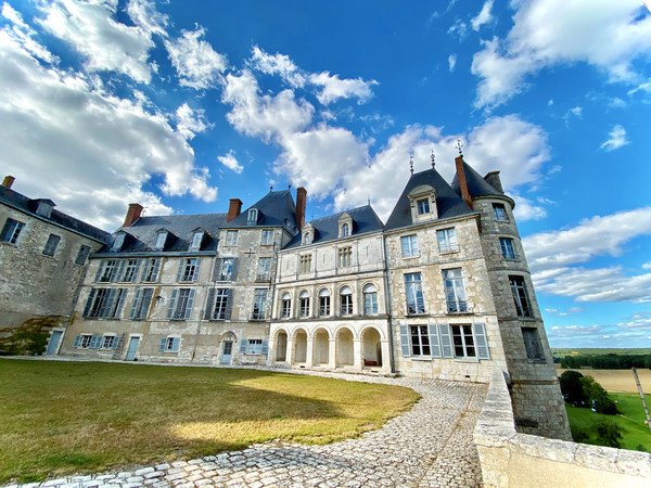 Château de Saint-Brisson-sur-Loire