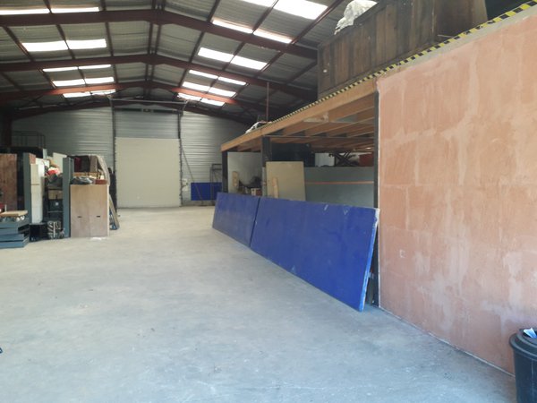 Stockage  décors ou autres ..