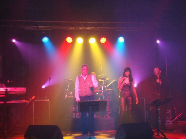 Chanteuse Sonya - Animation et concert musical