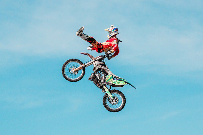 Démonstration de freestyle moto