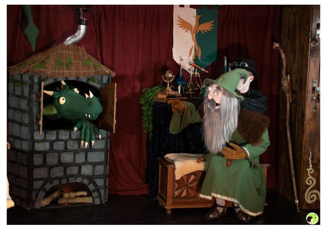 Compagnie Combin'Arts - AbracadaQuoi? Le Secret de l'Enchanteur - marionnettes