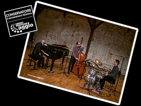 Laurent Epstein Trio (20h30 : Etudiants du CRR de Cergy)