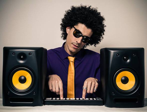 Mehdy Vonti - Musicien crossover pop electro rap rock