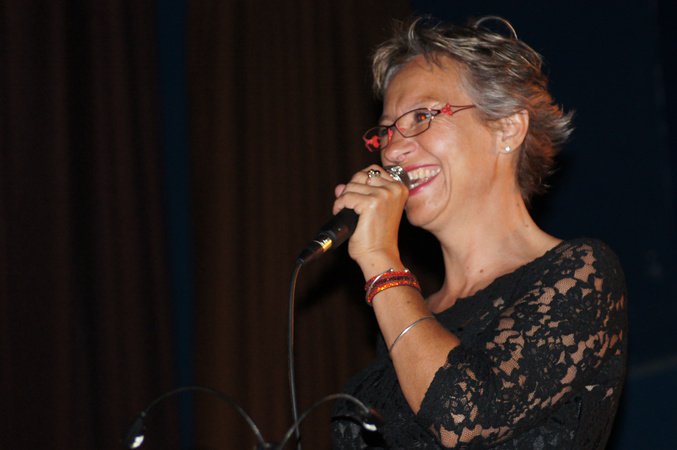 NAT HERVOUËT - COURS DE CHANT  – DÉCOUVRIR SA VOIX !