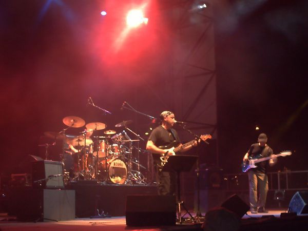 yo - yo tribute to the police