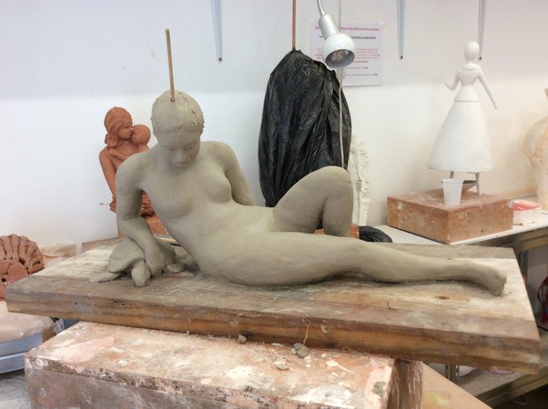 Atelier Dan Derrac - Cours de modelage, sculpture, moulage plâtre et élastomère 