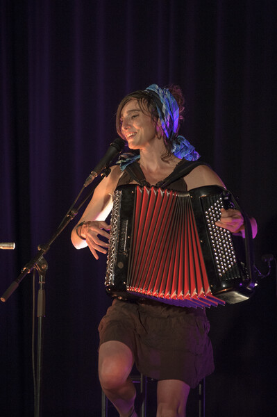 Justine Jérémie, chansons célèbres de la butte Montmartre