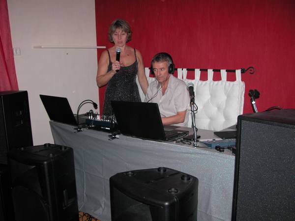 J'M La Fête - DJ Animation Sonorisation Mariages Anniversaires Baptêmes