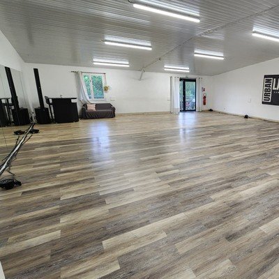 Studio de danse avec cuisine, couchage d'appoint possible