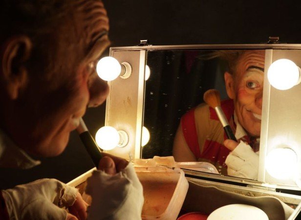 Clown Flat hat - Jongleur, équilibriste, musicien