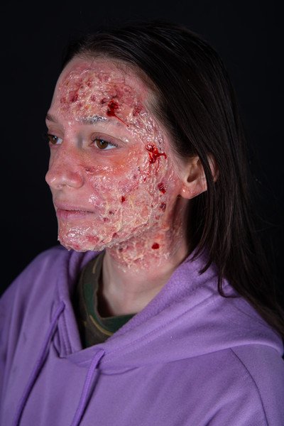 Justine BOLEE - Maquilleuse effets spéciaux certifiée 