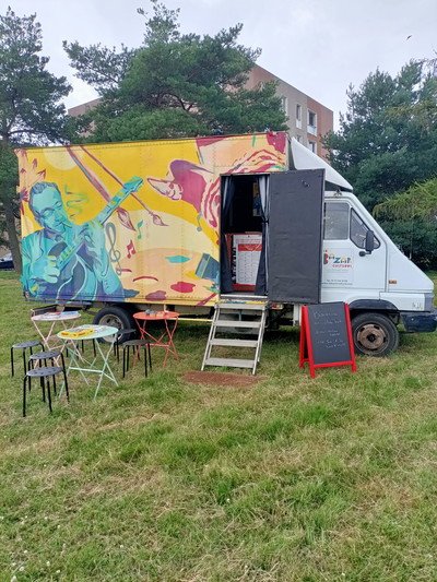 Culture Truck - Centre Culturel Mobile