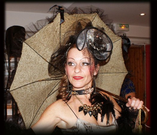 Ericka Show Dance association - ART Thérapie par le chant