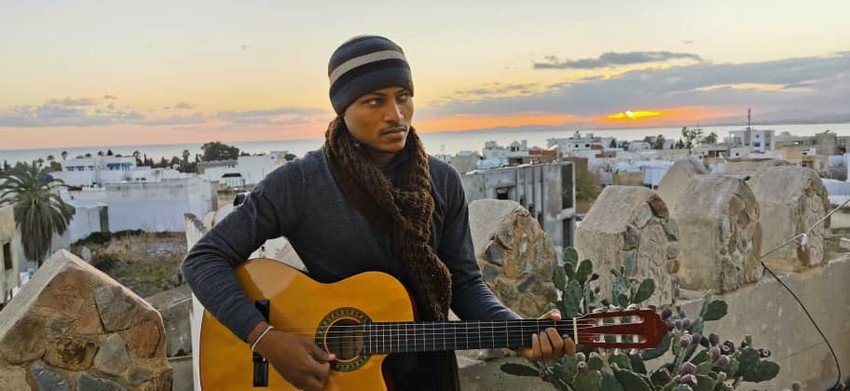 Gerbo kafeel - Artiste musicien guitariste chanteur 