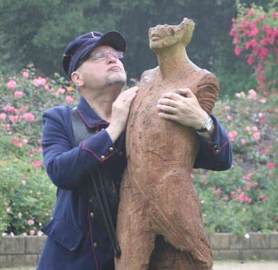 Justin PEUDO - Spectacles en déambulations  Ext. ou Int.          