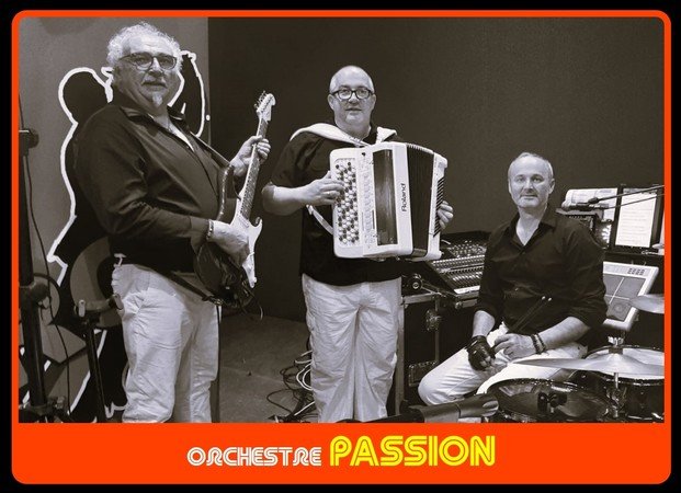 Orchestre PASSION - (Musette - Variétés)