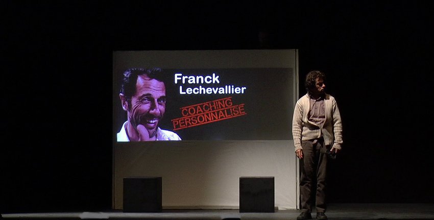 Le rire du miroir - Le Projet Phoenix, une comédie neuro sociale à l'humour grinçant !