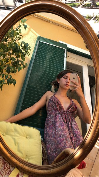 Modèle vivant 22 ans