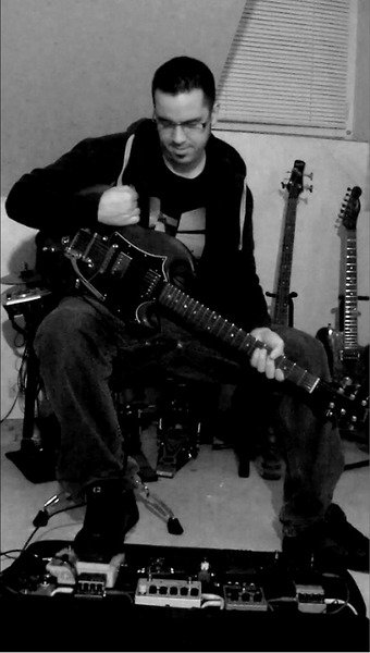 CrossRoadMusic - Cours de guitare improvisé