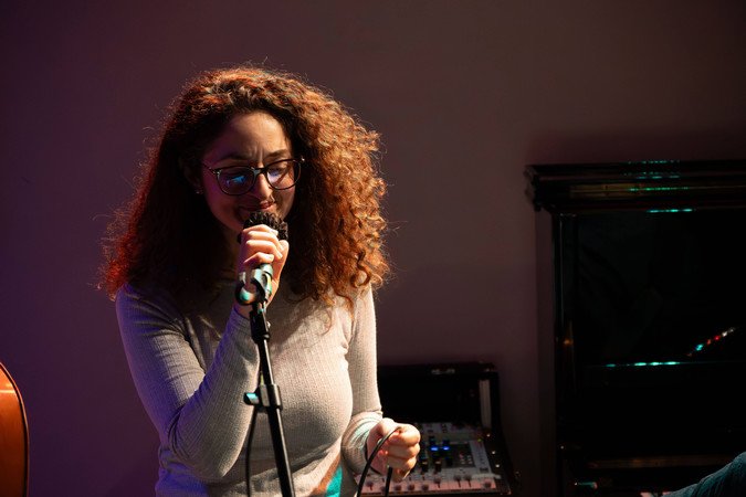 Gamze Nguyen en quintet, Wonderful Lyrics